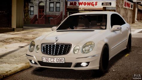 GTA 4 Mercedez.